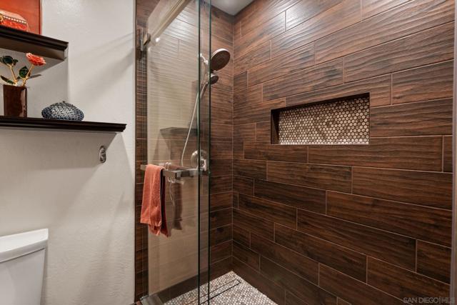 MLS #250042508SD image #24