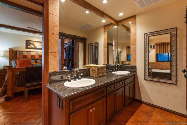 MLS #250042508SD image #28