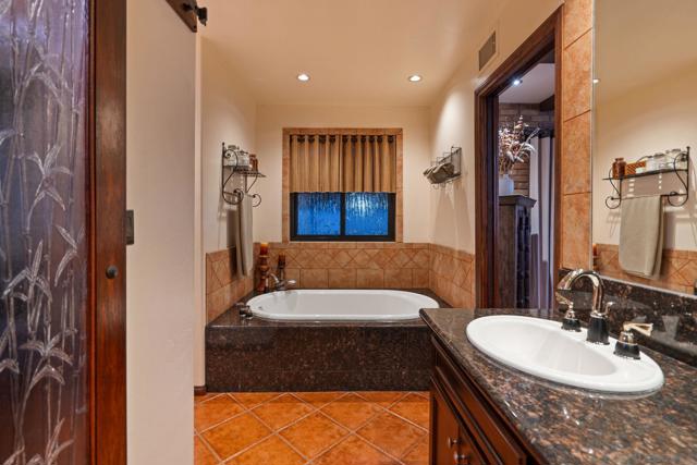 MLS #250042508SD image #29