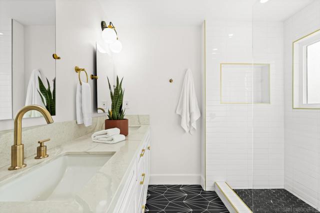 MLS #250039169SD image #6