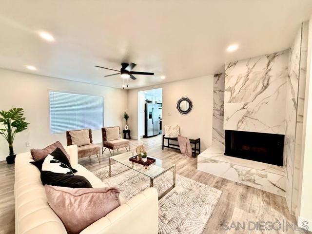 MLS #250042601SD image #12