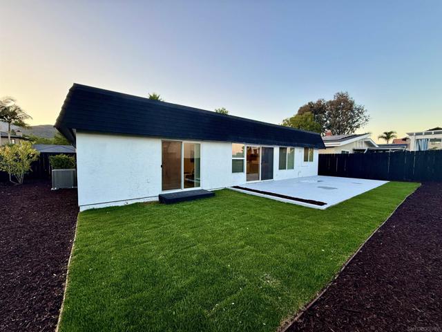 MLS #250042601SD image #23