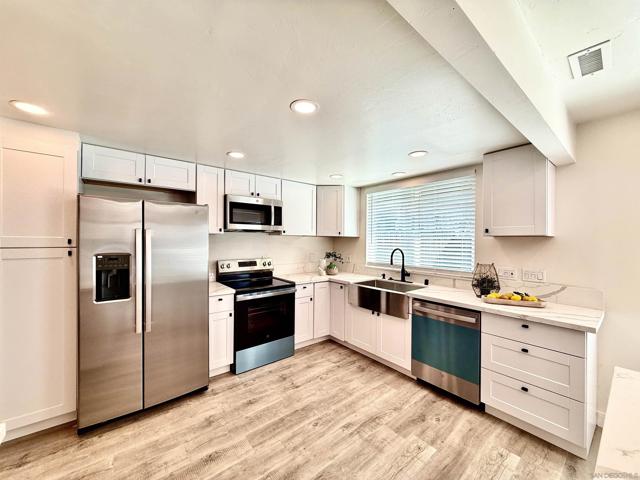 MLS #250042601SD image #6