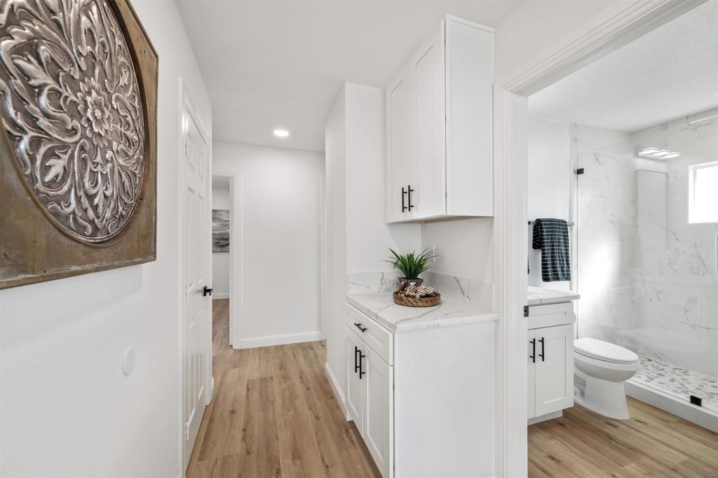 MLS #250042615SD image #14