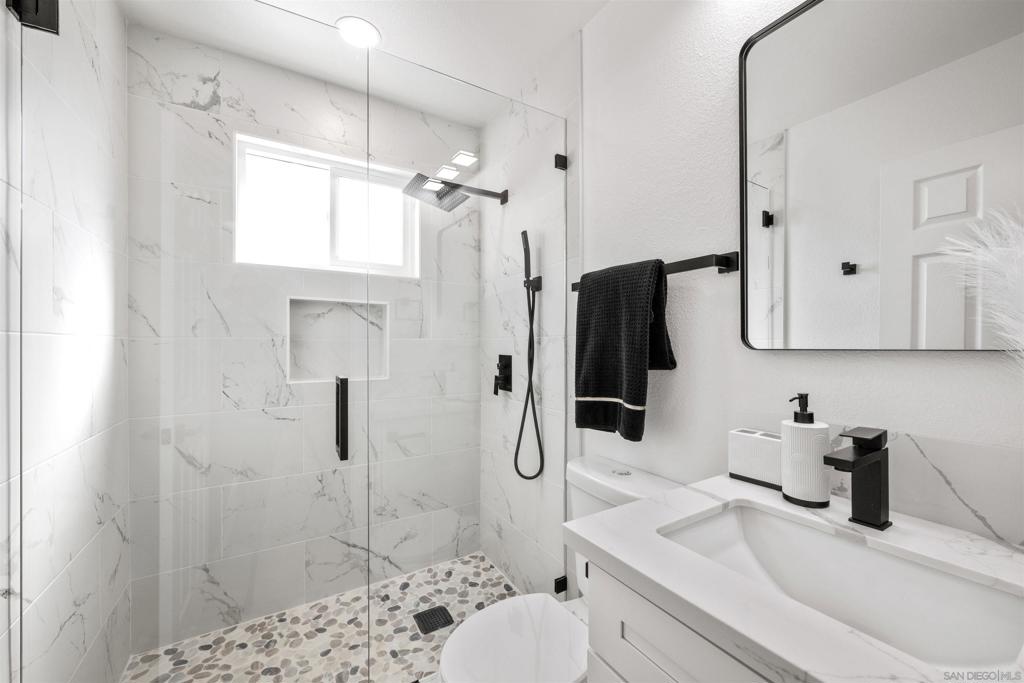 MLS #250042615SD image #20