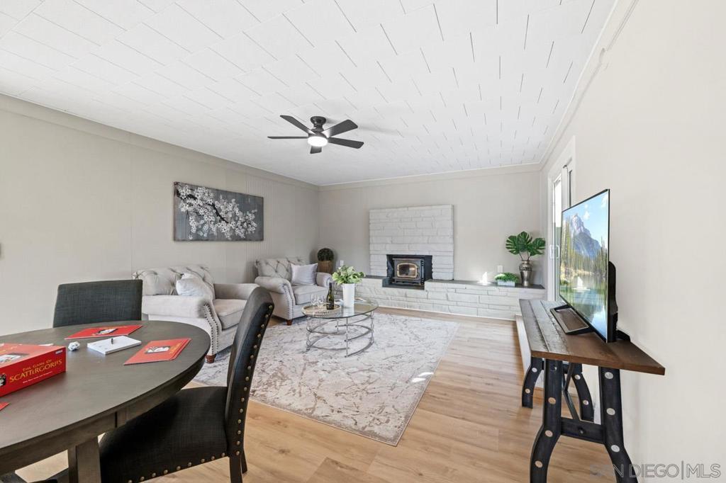 MLS #250042615SD image #24