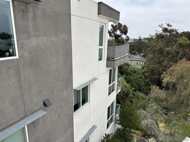 MLS #250042641SD image #17