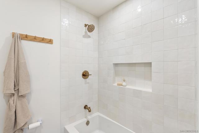 MLS #250042649SD image #30