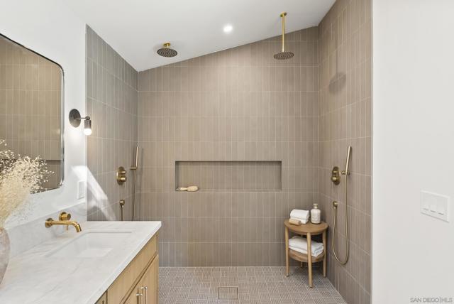 MLS #250042649SD image #33