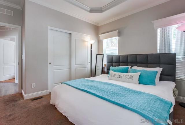 MLS #250042672SD image #27