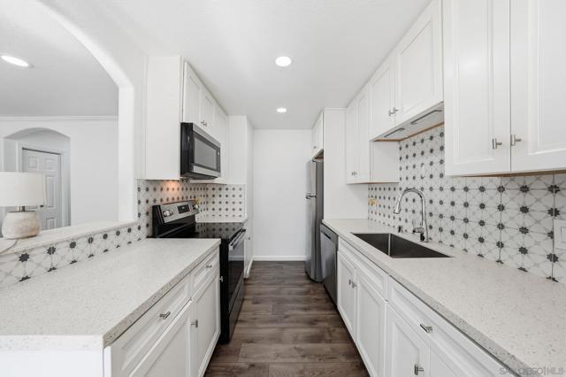 MLS #250042680SD image #0