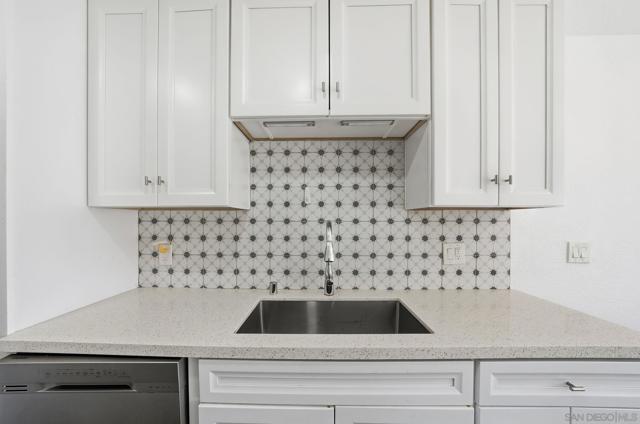 MLS #250042680SD image #14