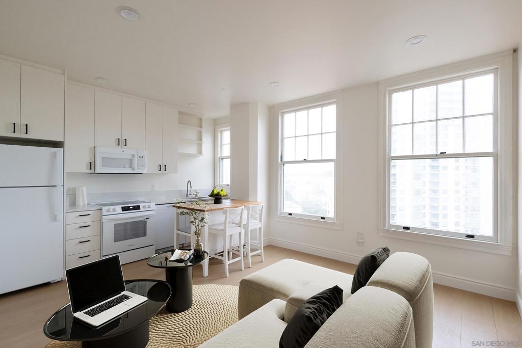 MLS #250042705SD image #2