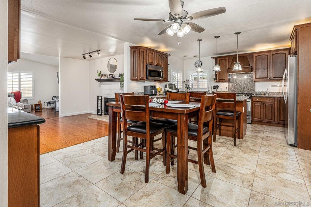 MLS #250042718SD image #4