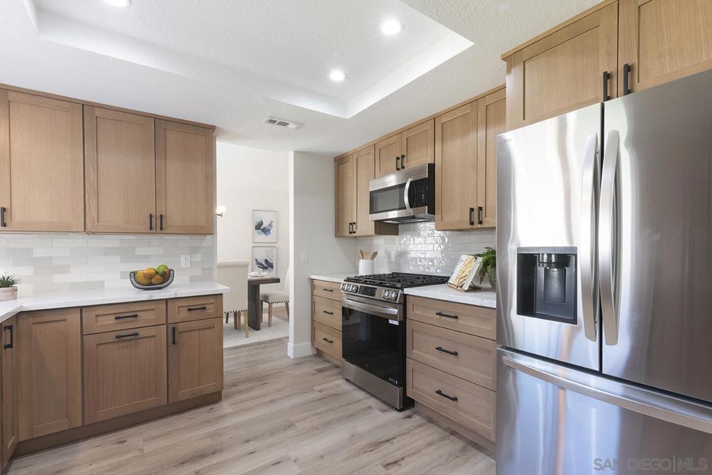 MLS #250042730SD image #17