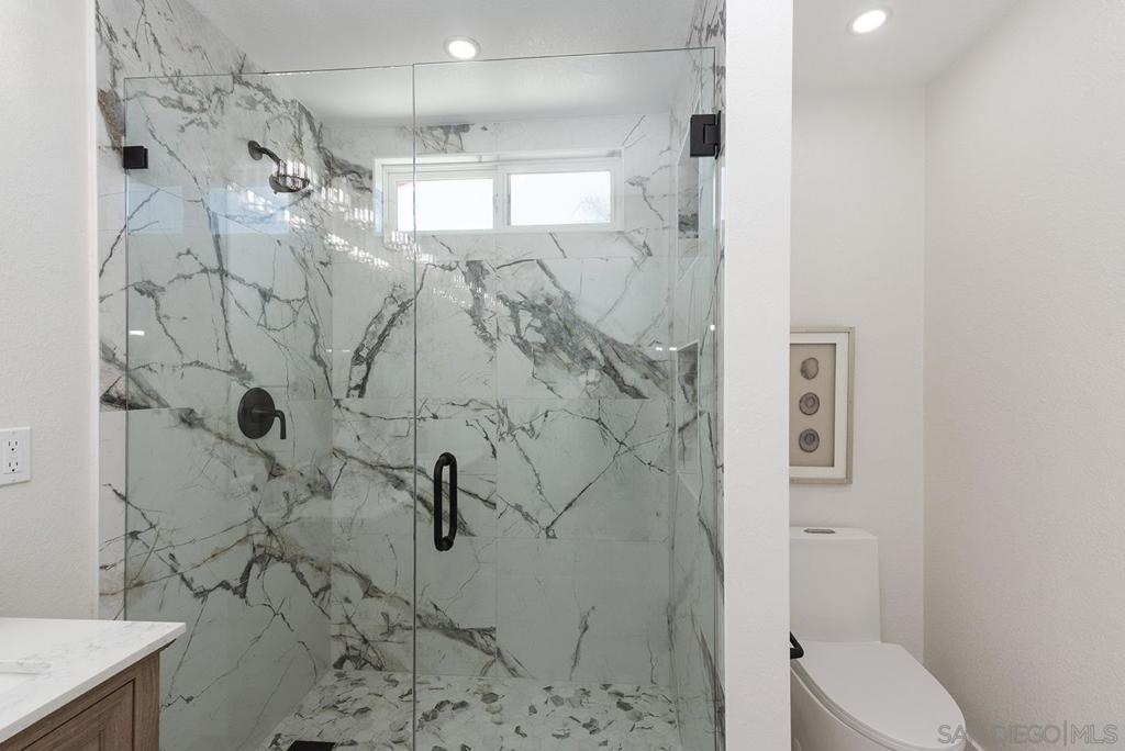 MLS #250042730SD image #40