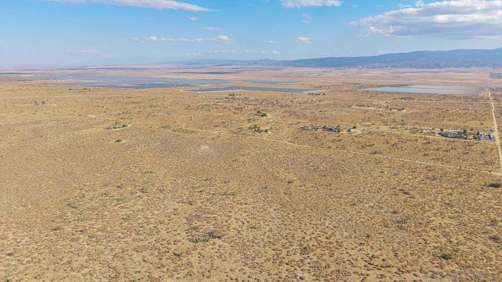 MLS #250042745SD image #11