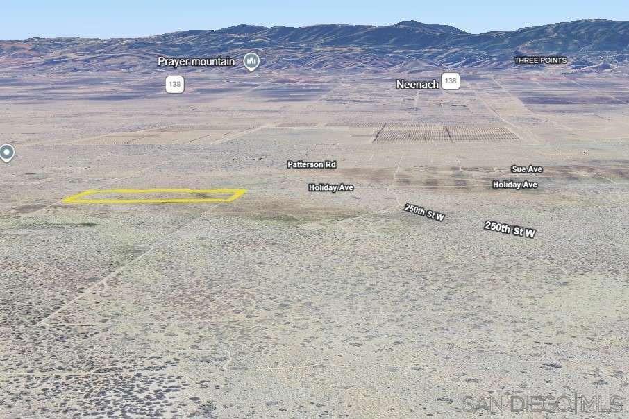 MLS #250042745SD image #33