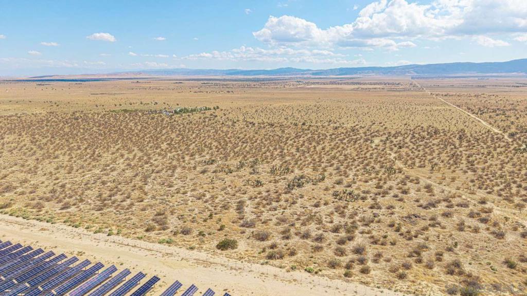 MLS #250041607SD image #10