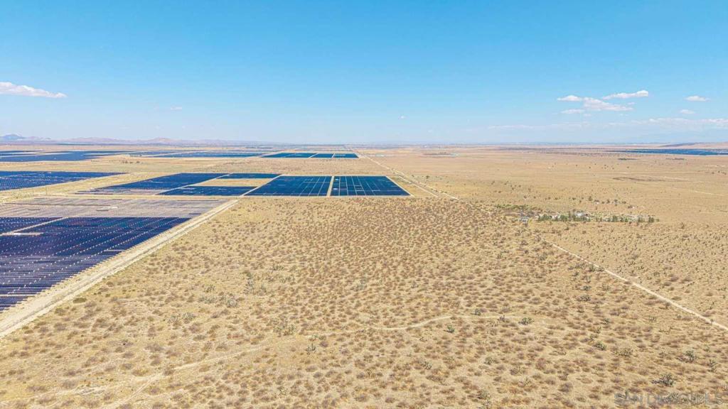 MLS #250041607SD image #11