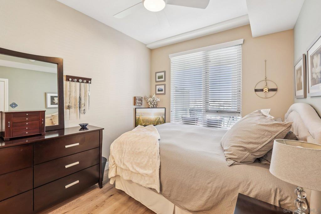 MLS #250042762SD image #17