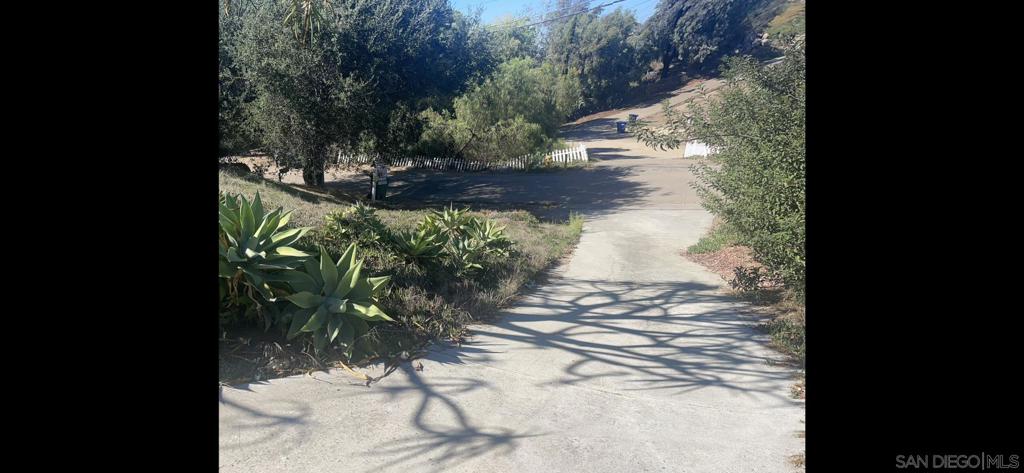 MLS #250042768SD image #21