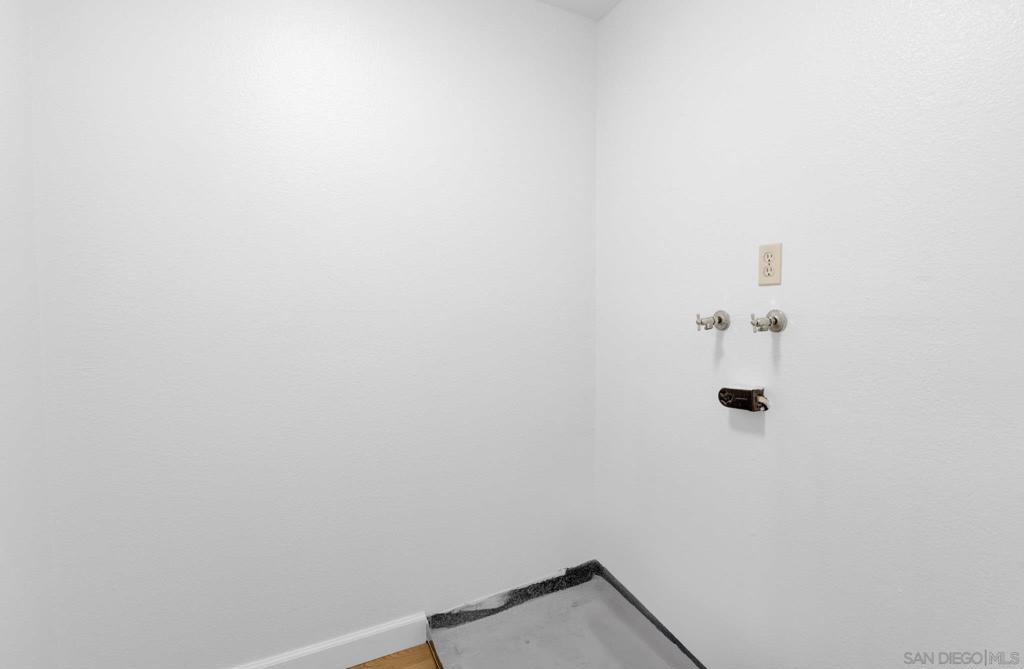 MLS #250042781SD image #27