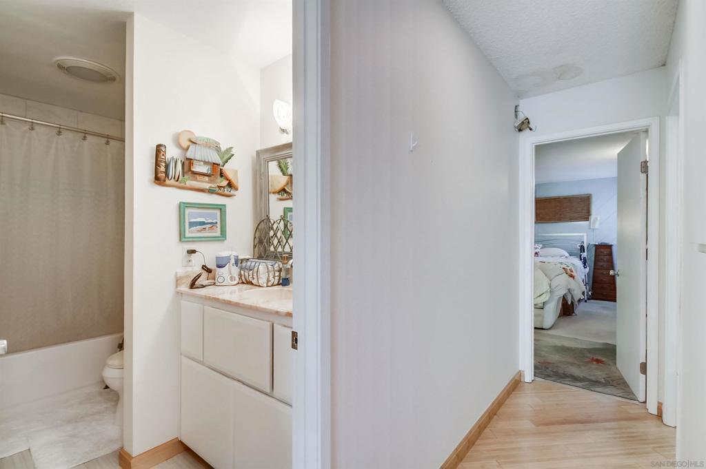 MLS #250042789SD image #15