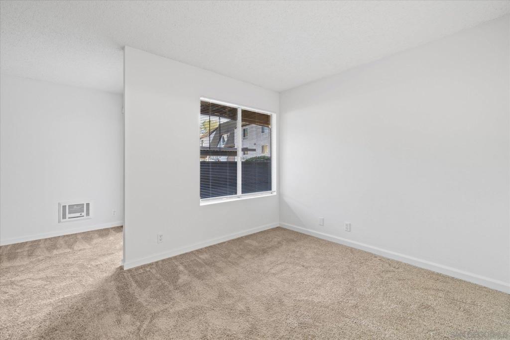 MLS #250042798SD image #12