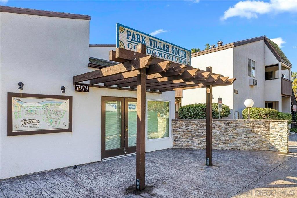 MLS #250042798SD image #24