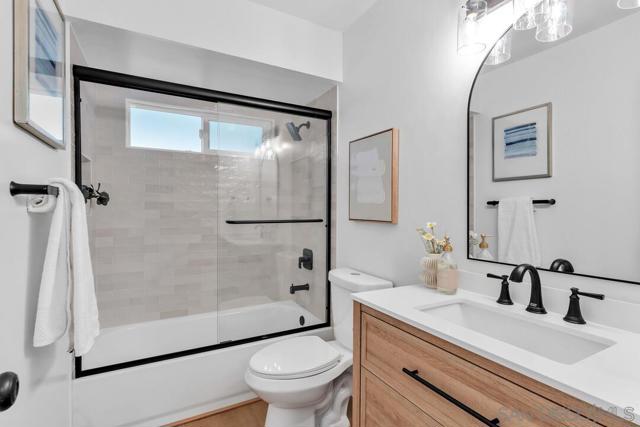 MLS #250042847SD image #24