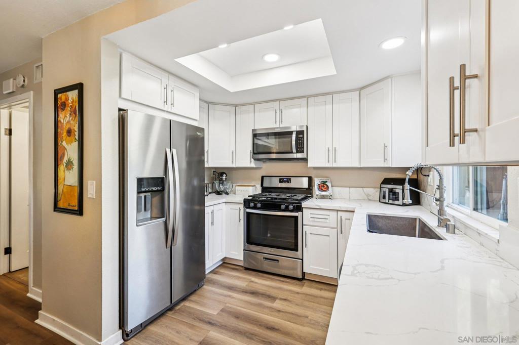 MLS #250042864SD image #11