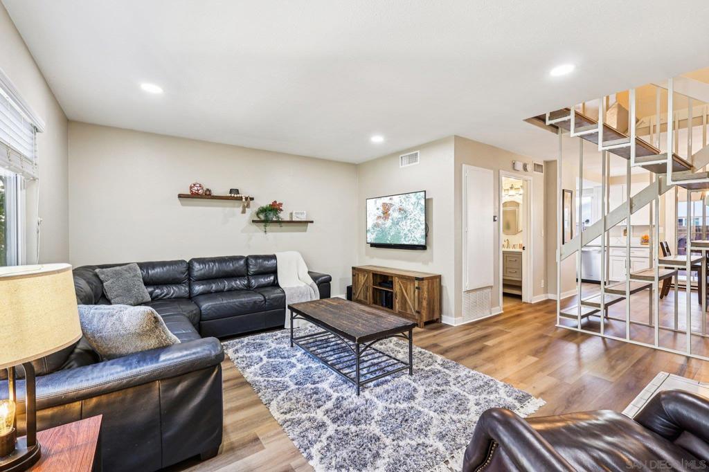 MLS #250042864SD image #4