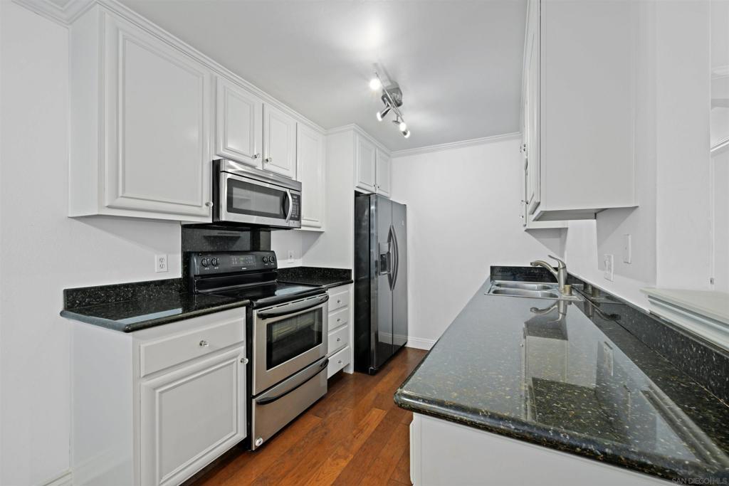 MLS #250042993SD image #7