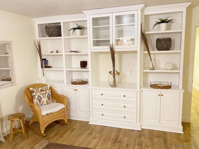 MLS #250043053SD image #15