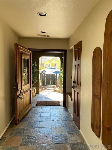 MLS #250043053SD image #20