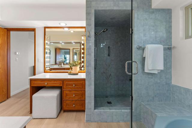 MLS #250043093SD image #22