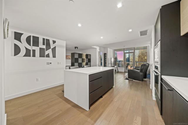 MLS #250043095SD image #3