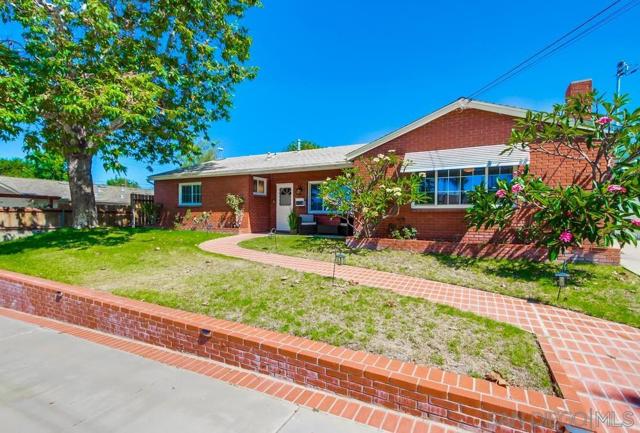 MLS #250043100SD image #9