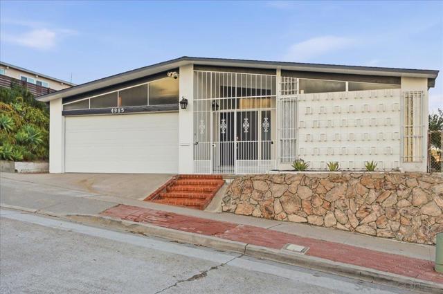 MLS #250043105SD image #31