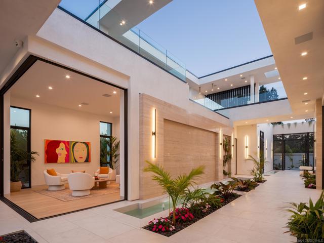 MLS #250043137SD image #16