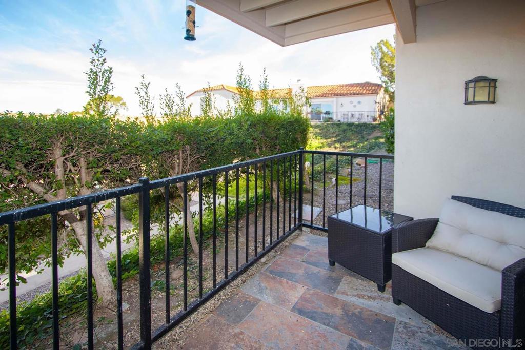 MLS #250043144SD image #21