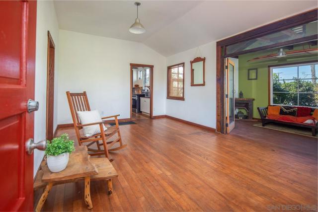 MLS #250043226SD image #3