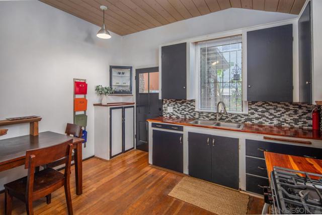 MLS #250043226SD image #7