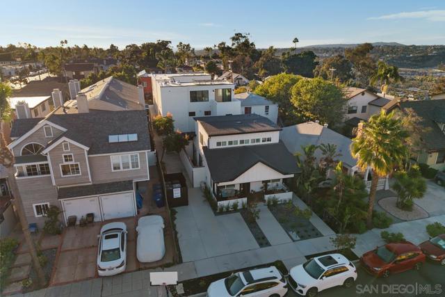 MLS #250043233SD img 13