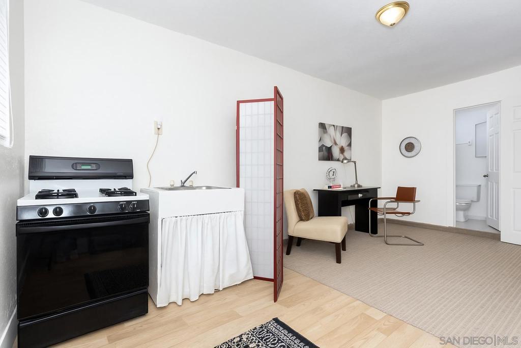 MLS #250043249SD image #17