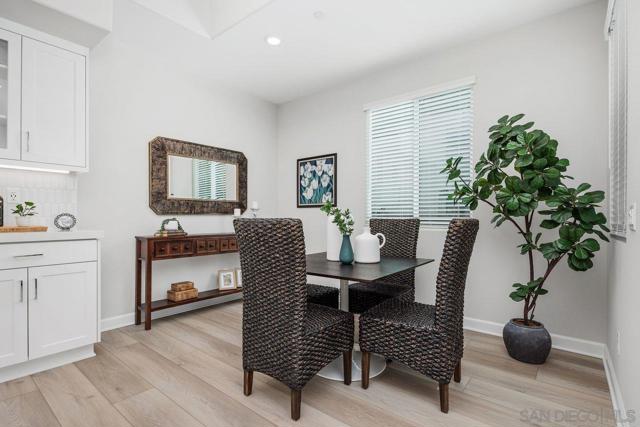 MLS #250043268SD image #11