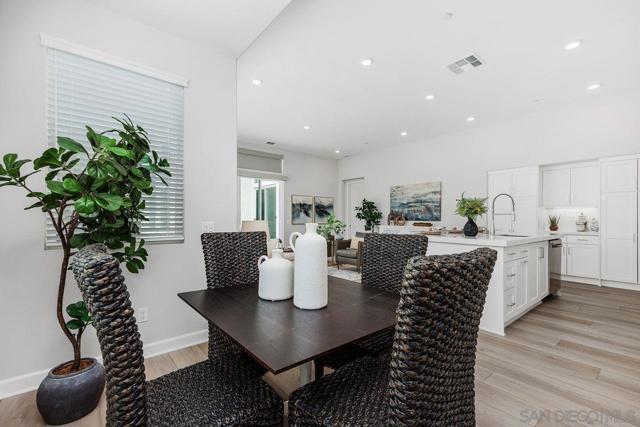 MLS #250043268SD image #12