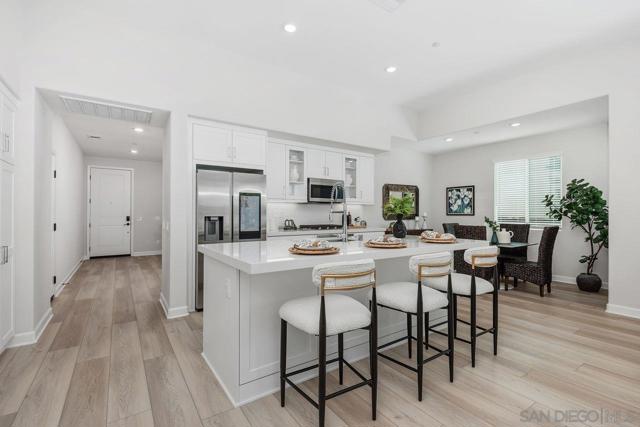 MLS #250043268SD image #6