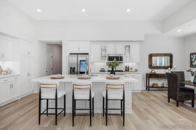 MLS #250043268SD image #7